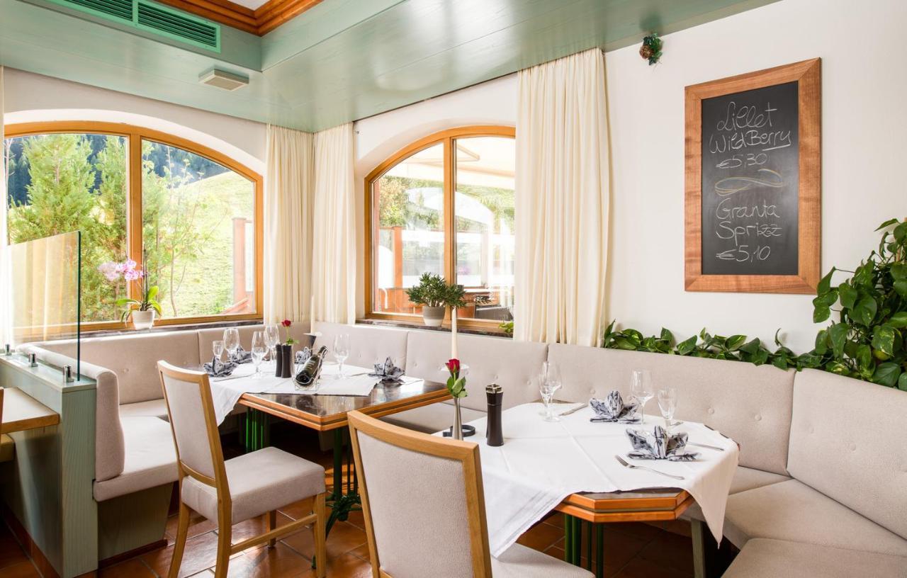 Gaestehaus Zugspitzblick Berwang Extérieur photo