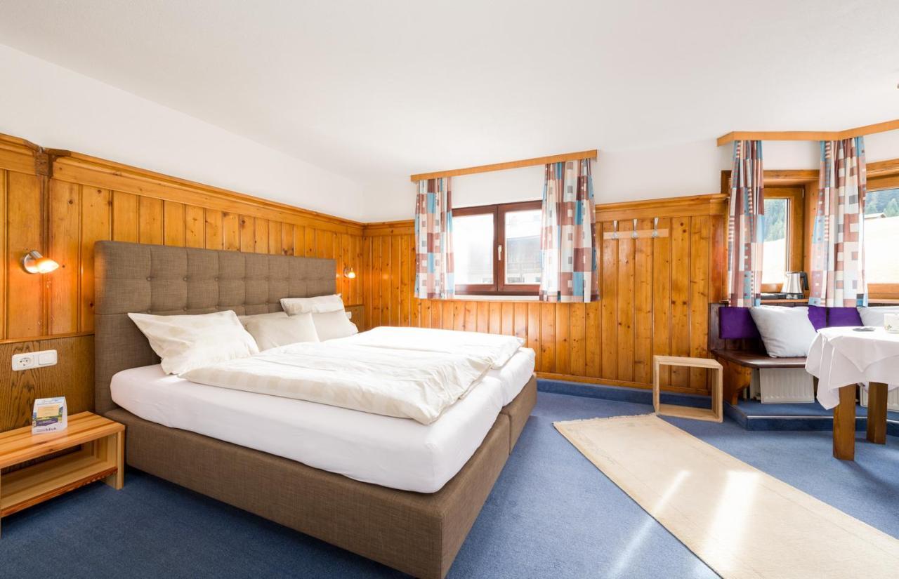 Gaestehaus Zugspitzblick Berwang Extérieur photo