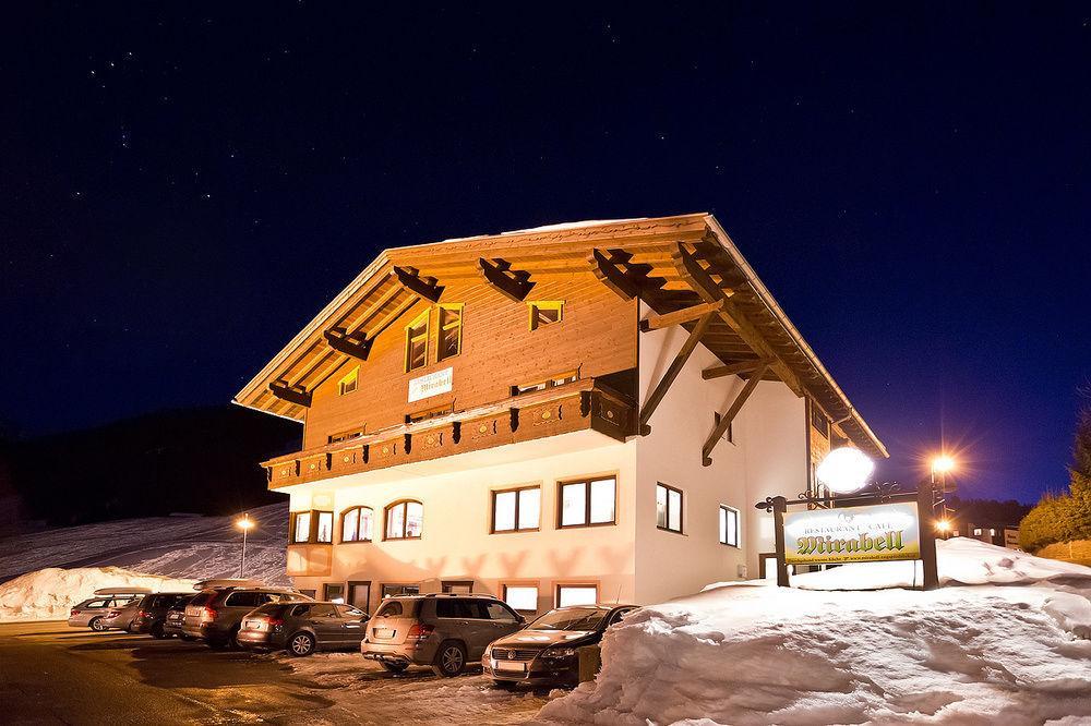 Gaestehaus Zugspitzblick Berwang Extérieur photo